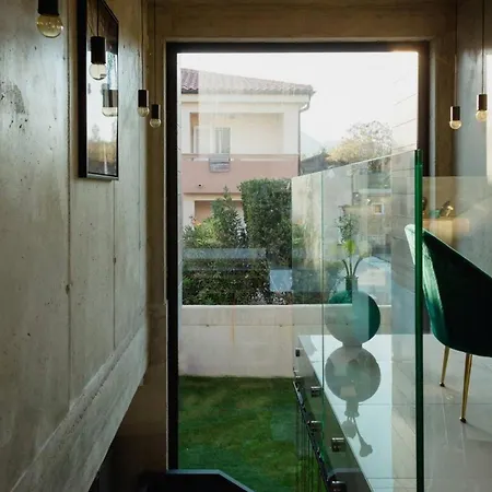 Luxury Krk Ii With Heated Pool Vilă *